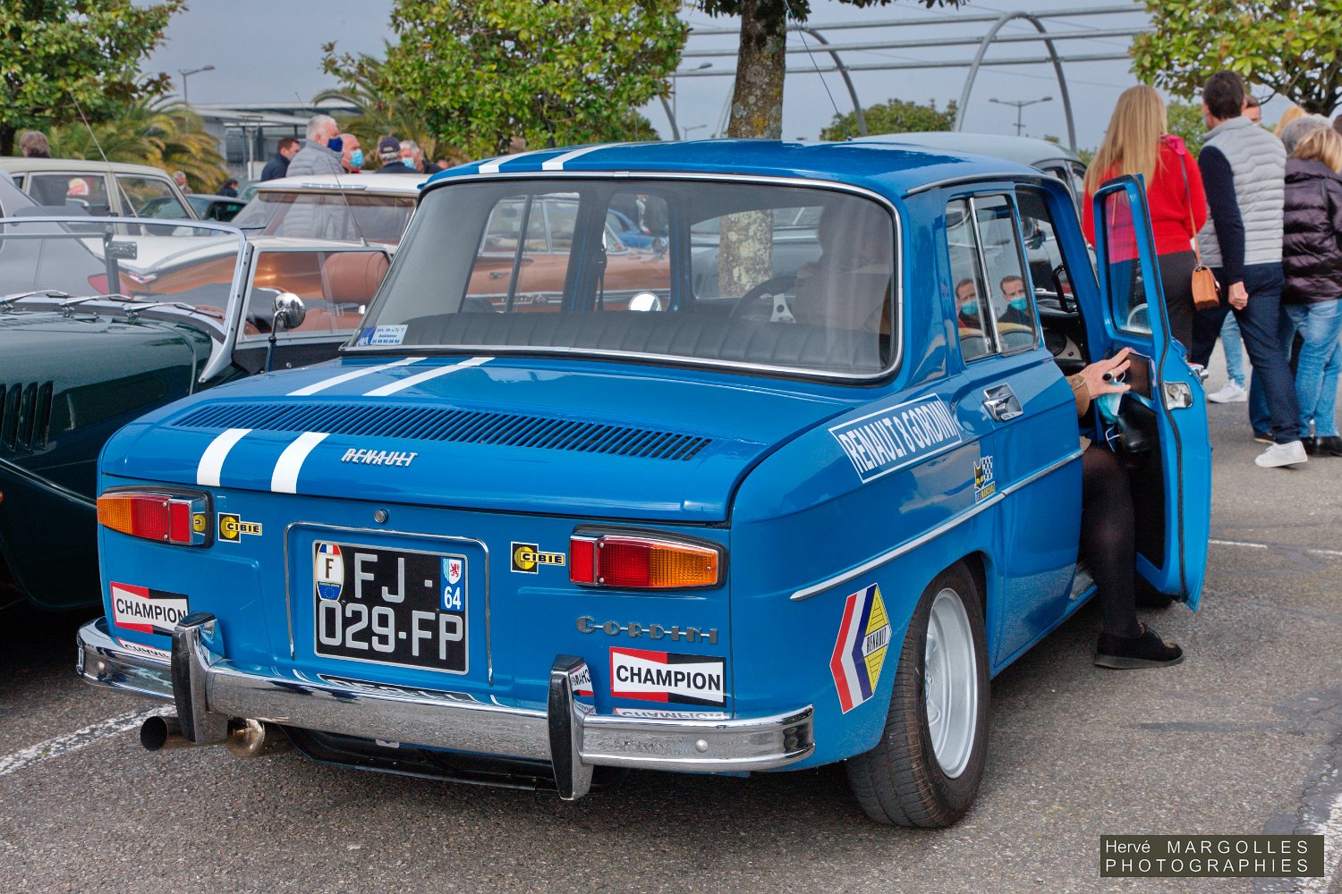 Renault 8 Gordini-01.jpg